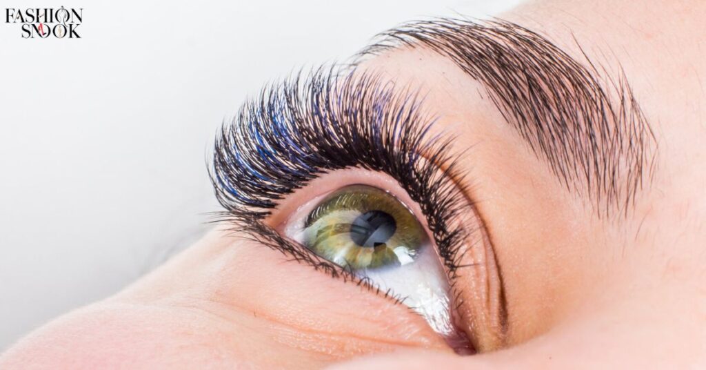 What are classic eyelash extensions